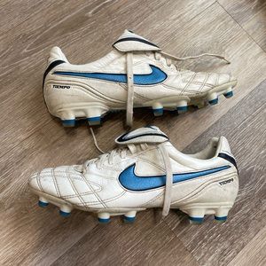 Womens Nike Tiempo Soccer Cleats